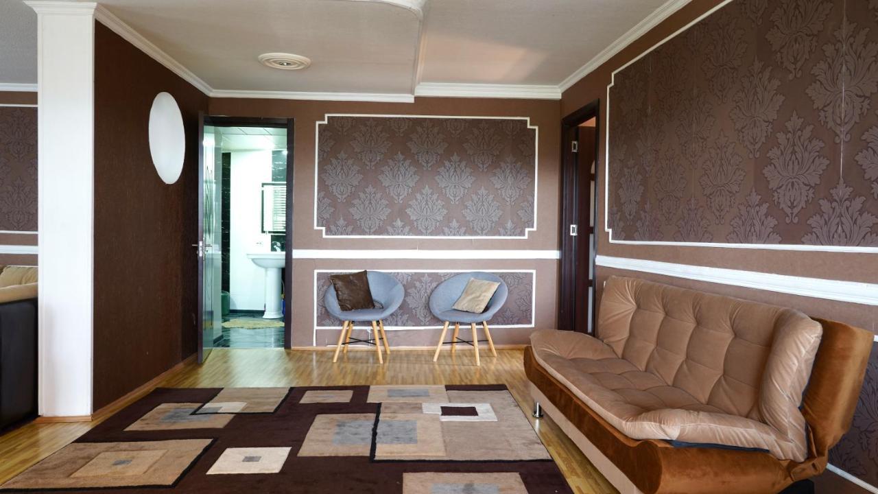 Apartment Shafi 8 Tbilisi Exterior foto